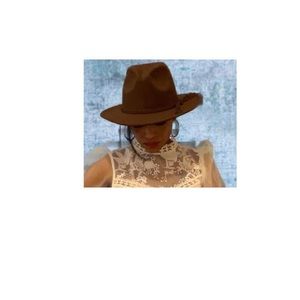 Meet your Posher, Los